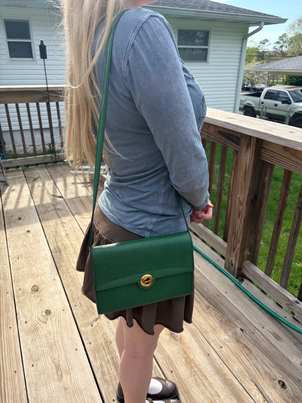 LV pochette vintage 1960/1970 green Leather Crossbody Bag with Gold Turn-Lock